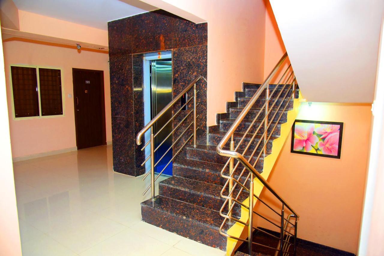 Hotel Housefinch Residency Dod Jala Екстериор снимка