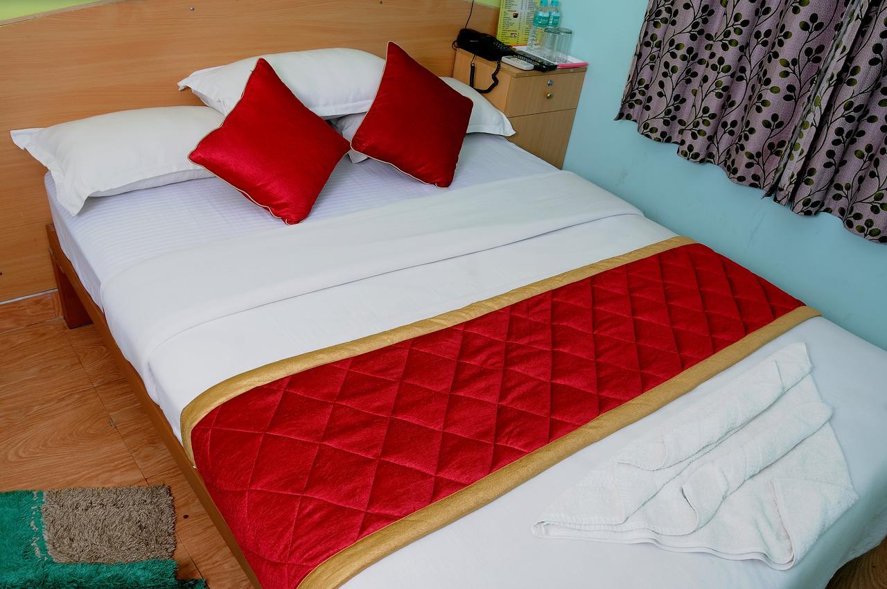 Hotel Housefinch Residency Dod Jala Екстериор снимка