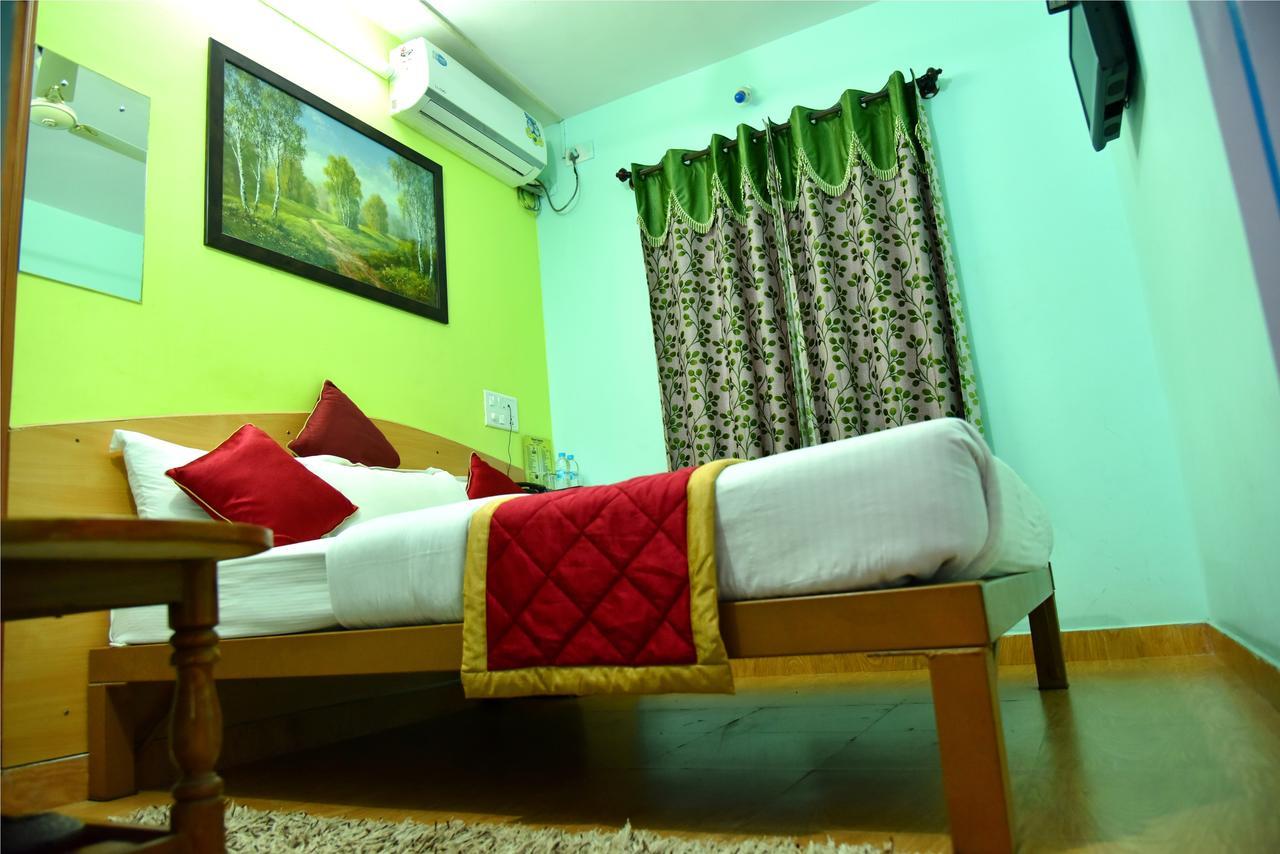 Hotel Housefinch Residency Dod Jala Екстериор снимка