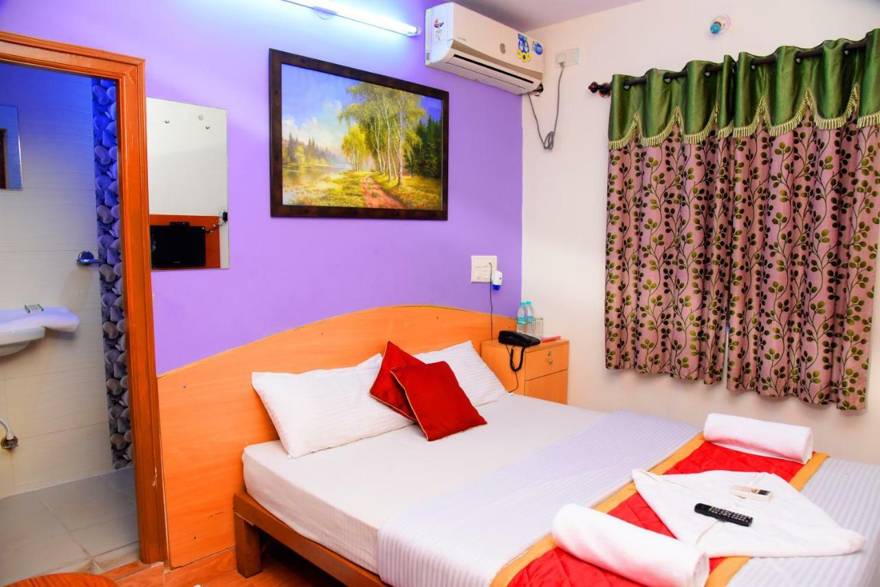 Hotel Housefinch Residency Dod Jala Екстериор снимка
