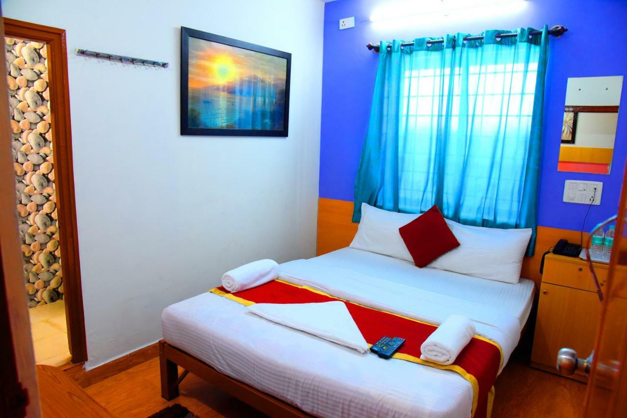 Hotel Housefinch Residency Dod Jala Екстериор снимка