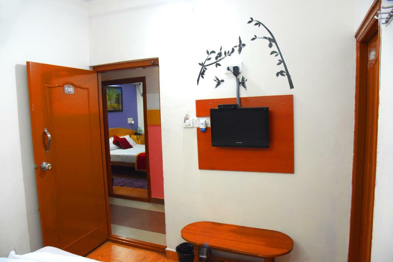 Hotel Housefinch Residency Dod Jala Екстериор снимка